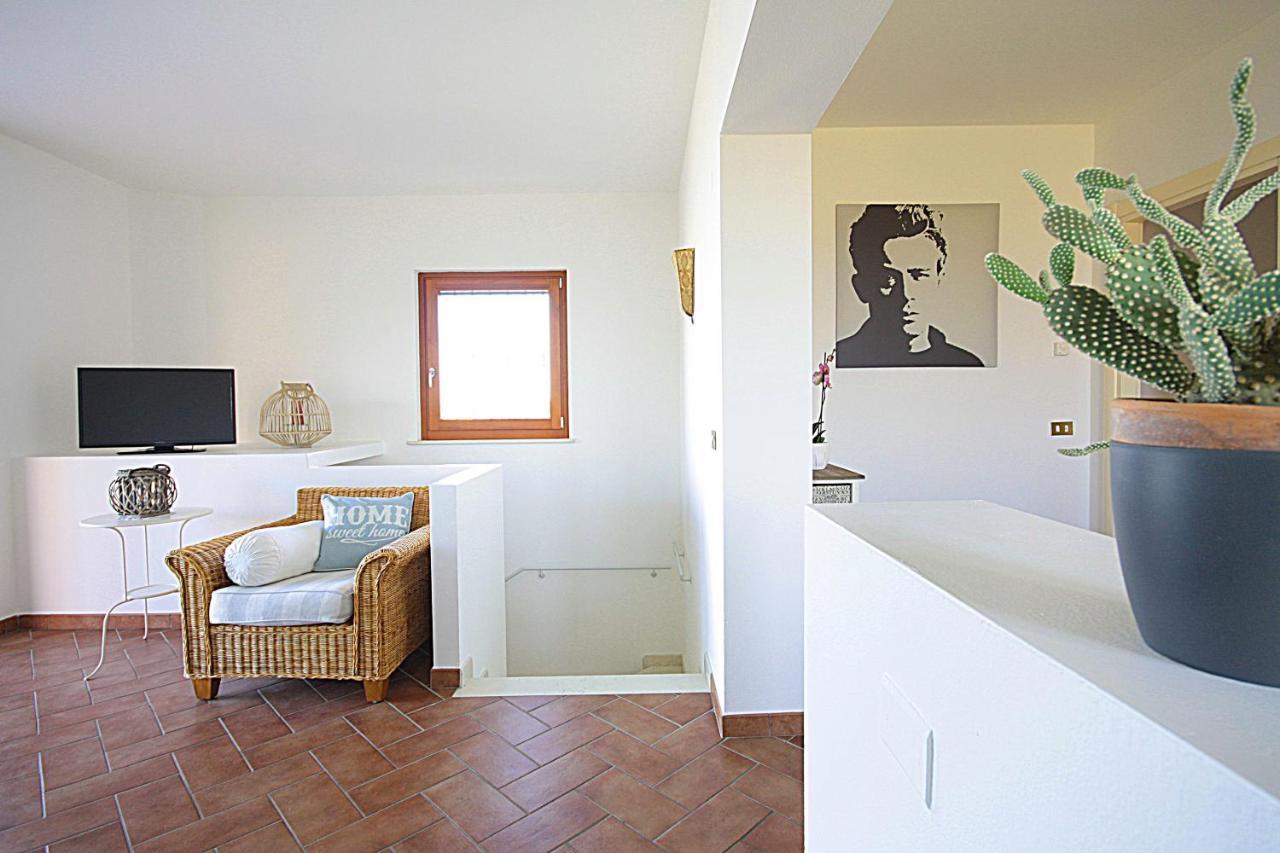 La Villa Degli Ulivi Soiano Del Lago Eksteriør billede