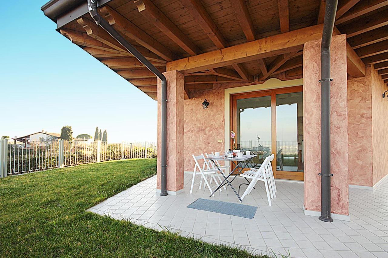 La Villa Degli Ulivi Soiano Del Lago Eksteriør billede