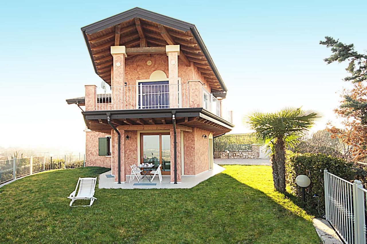 La Villa Degli Ulivi Soiano Del Lago Eksteriør billede